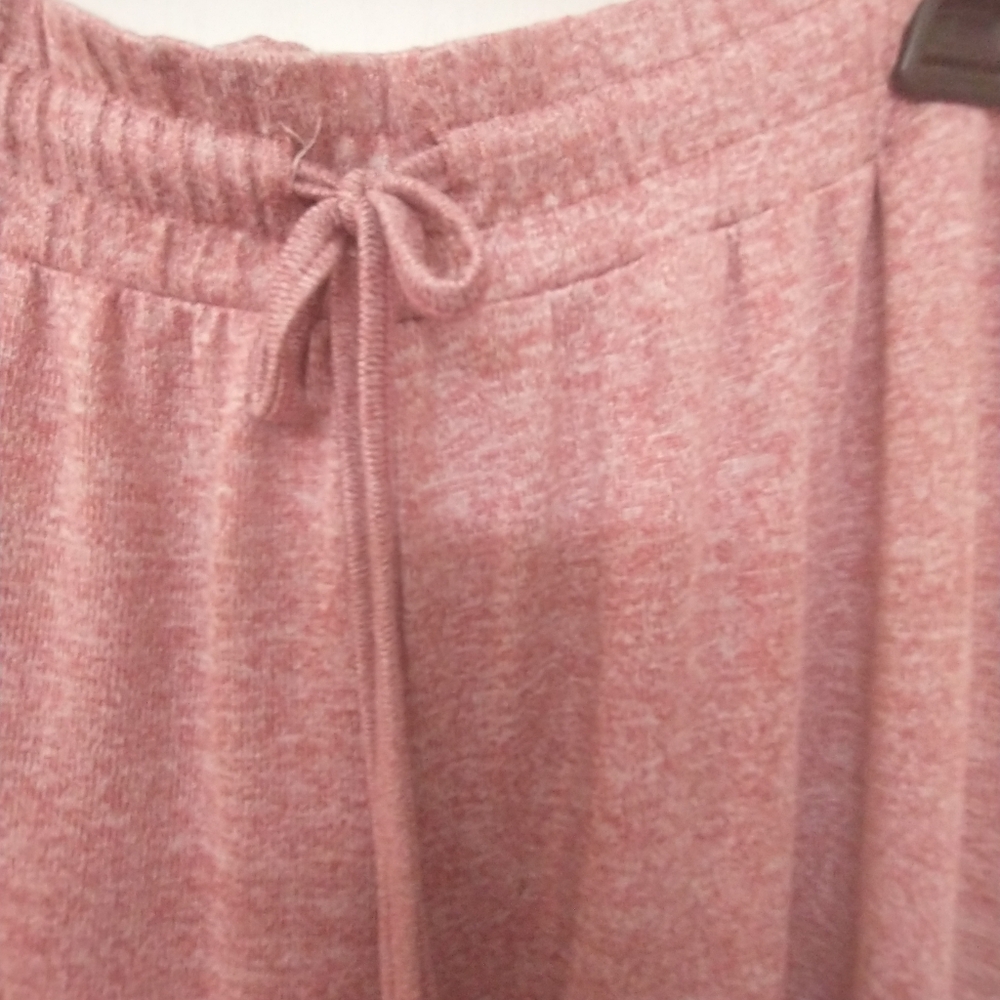 Pink Lounge Pants With Tie Strings - Picture 7 of 8